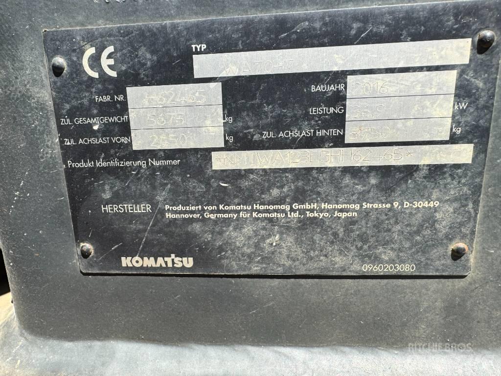 Komatsu WA70-7 Incarcator pe pneuri