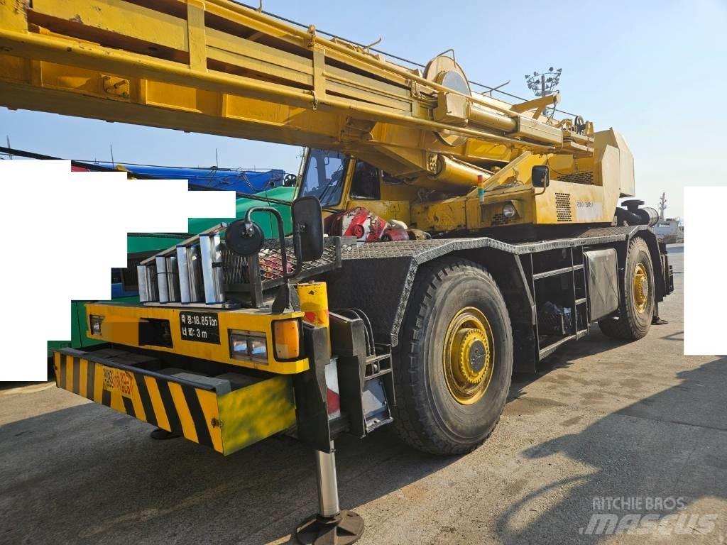 Tadano TR 500 M-2 Macara teren accidentat