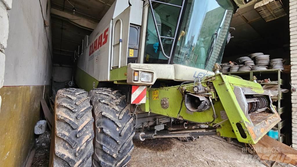 CLAAS Lexion 480 Combine de secerat