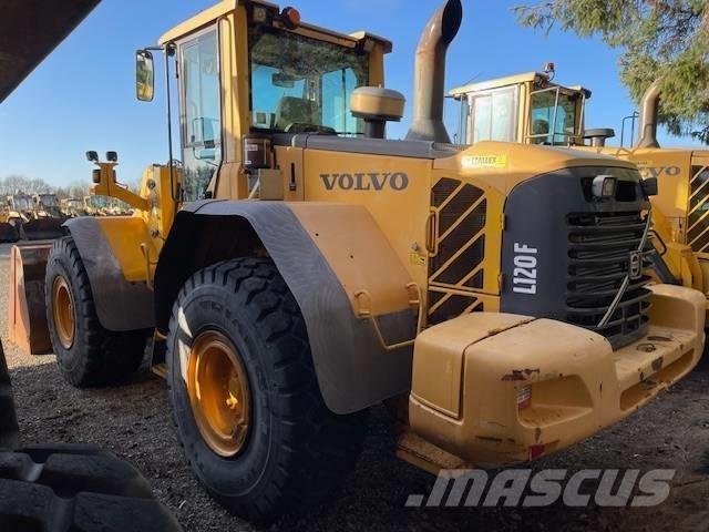 Volvo L120F Incarcator pe pneuri