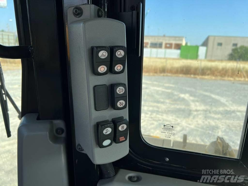 CAT D 6 T Buldozere pe senile