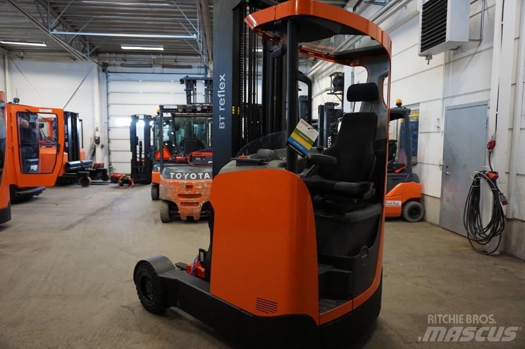 Toyota RRE160HR Stivuitor cu catarg retractabil