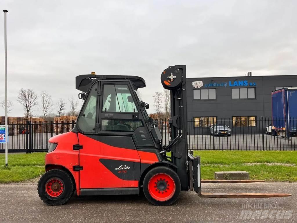 Linde E70-01 Stivuitor electric