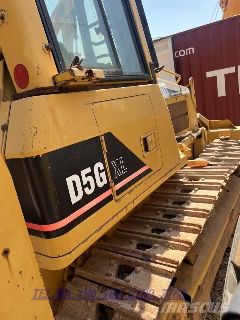 CAT D5G Buldozere pe senile