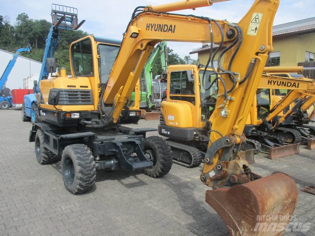 Hyundai Robex 55W-9 Excavatoare cu roti