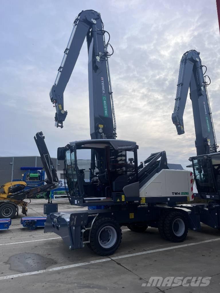 Terex Ecotec TWH 226 Paleta de manipulare