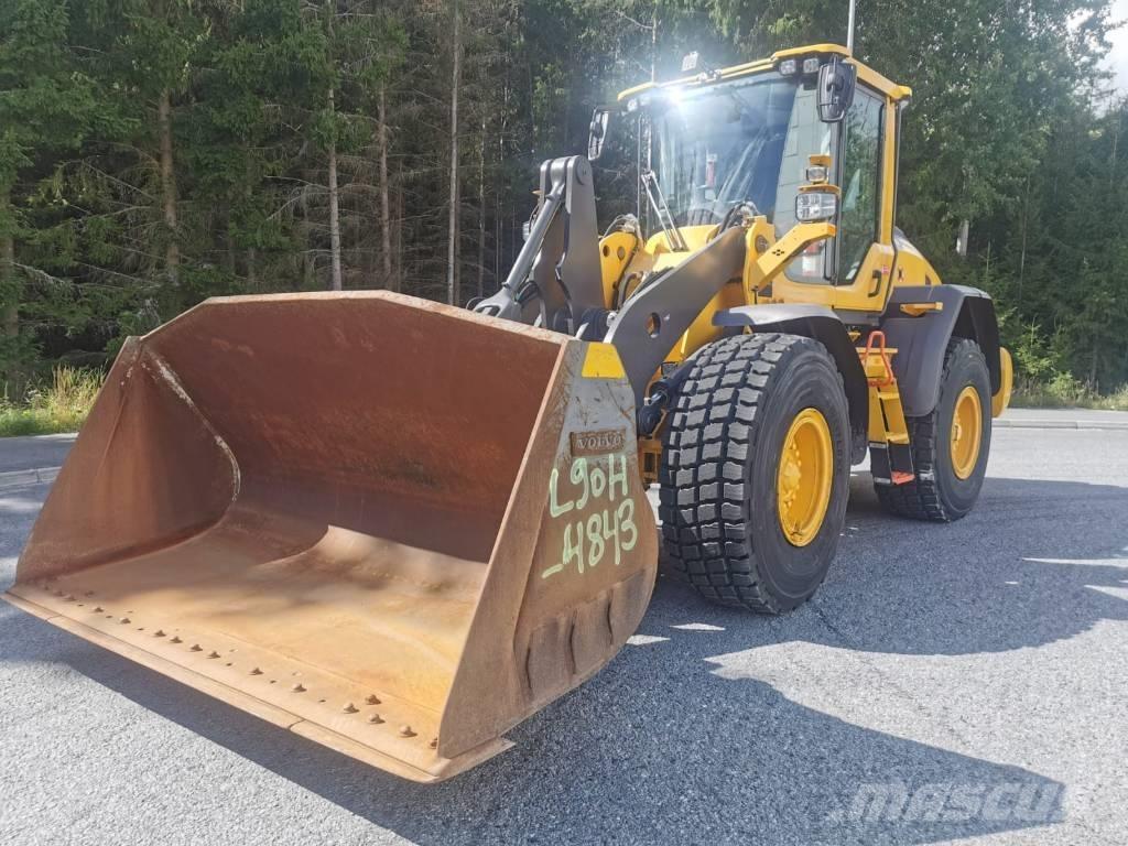Volvo L90H Incarcator pe pneuri
