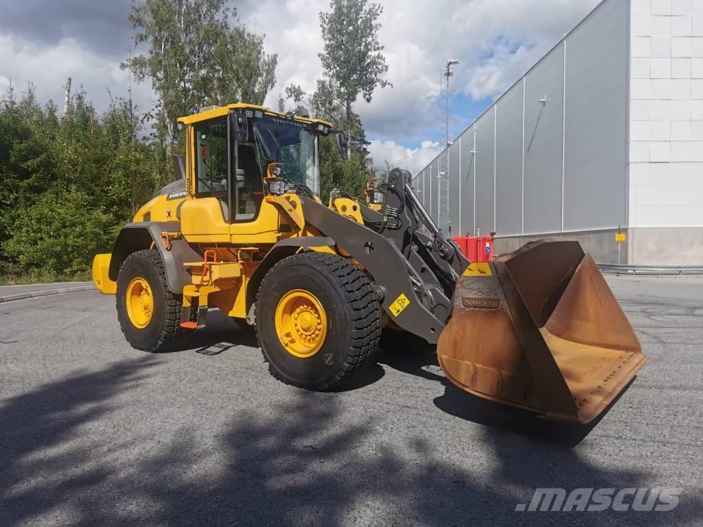 Volvo L90H Incarcator pe pneuri