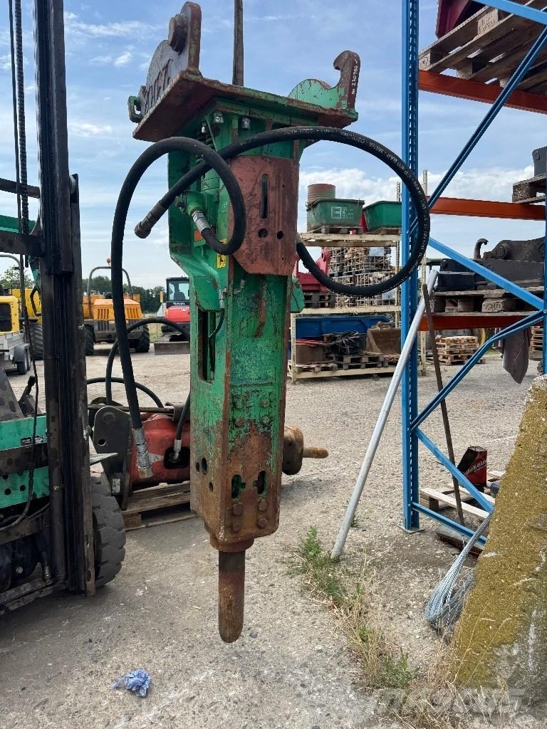 Montabert V 1200 BRH Ciocane hidraulice batut piloni