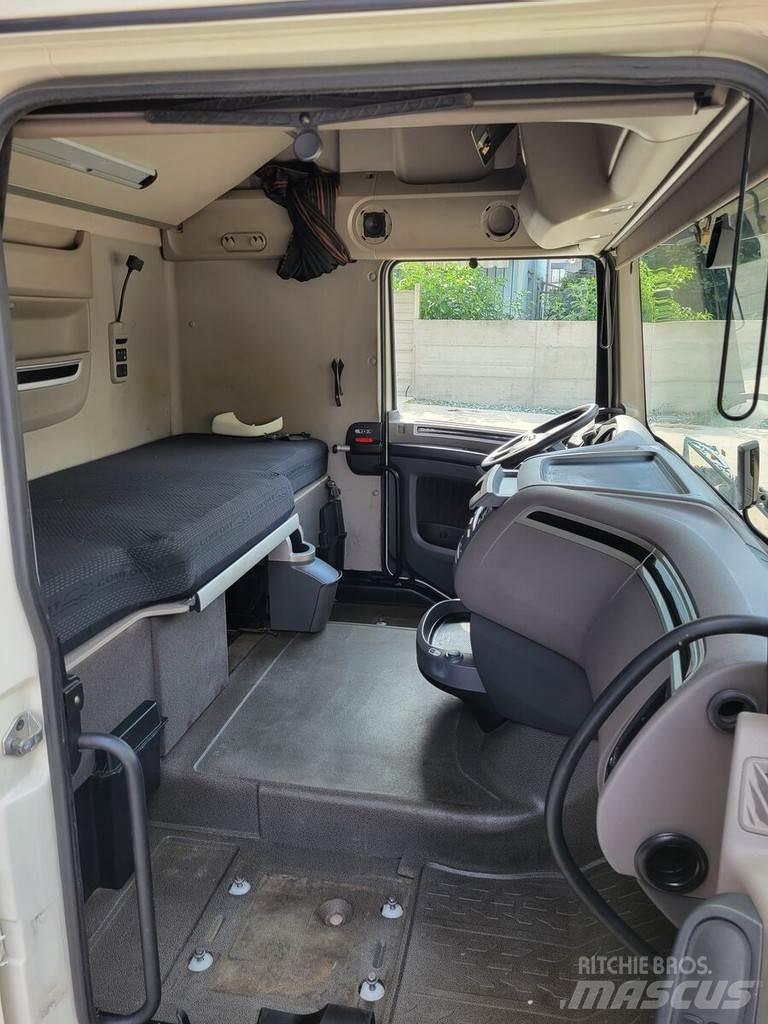DAF XF 106 - XF106 Cabine si interior