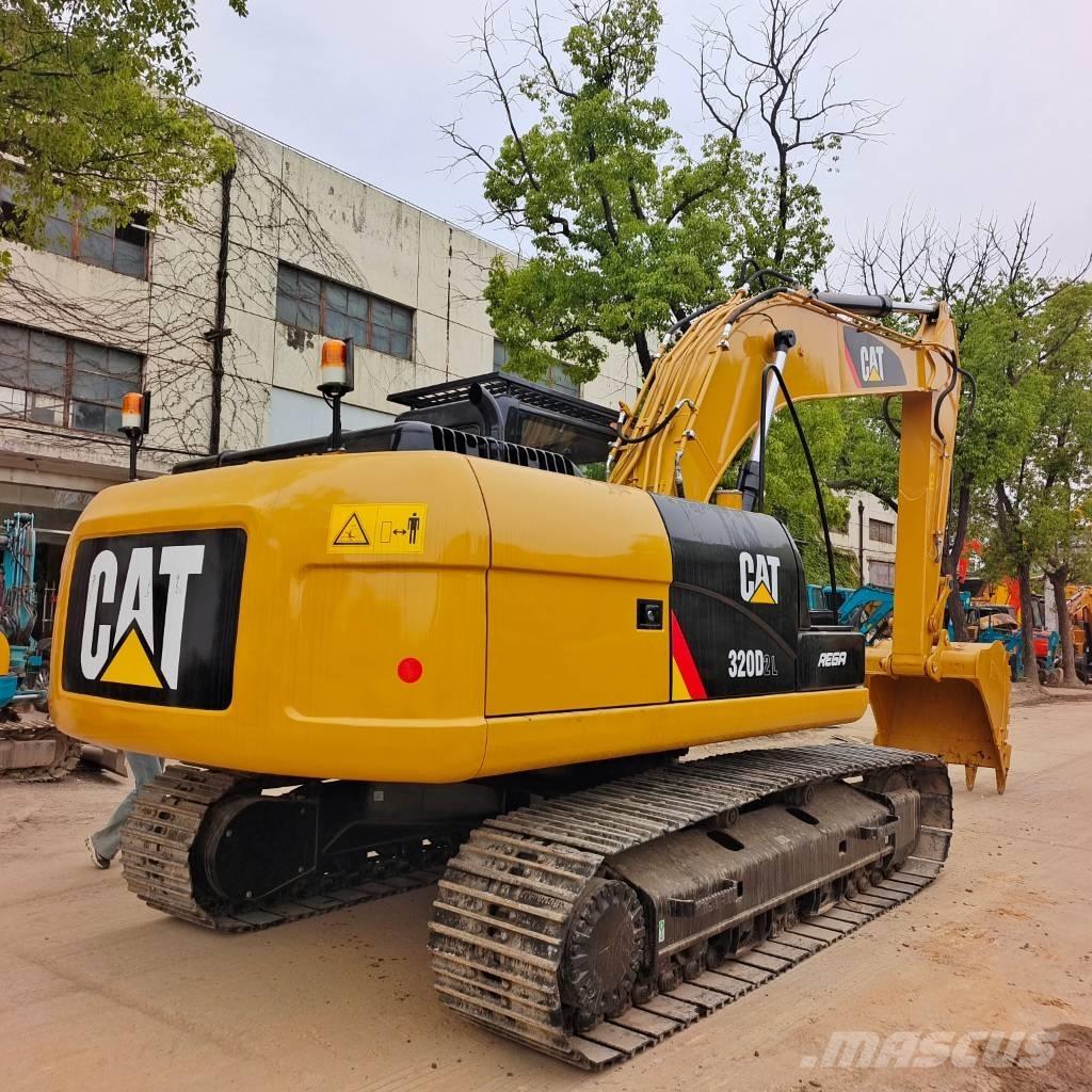 CAT 320 D Excavatoare pe șenile
