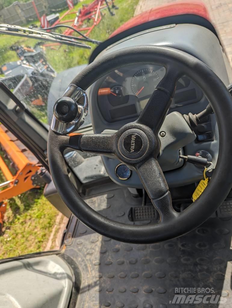 Valtra N 103.4 Tractoare