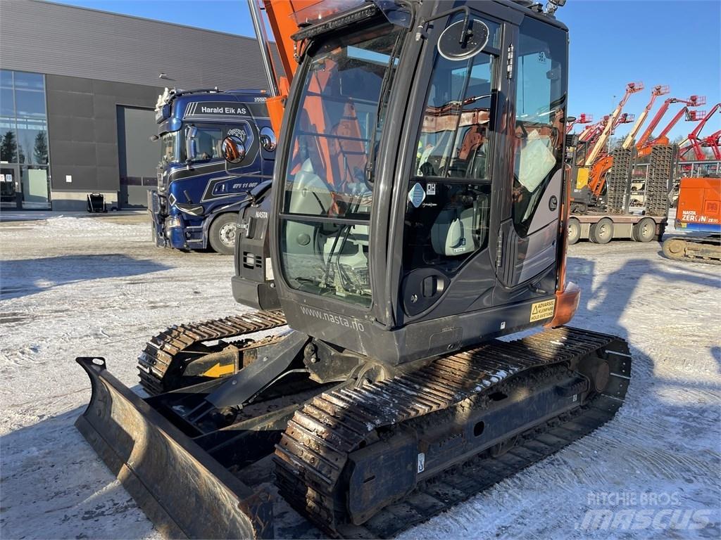 Hitachi ZX 85 US-6 Excavatoare 7t - 12t