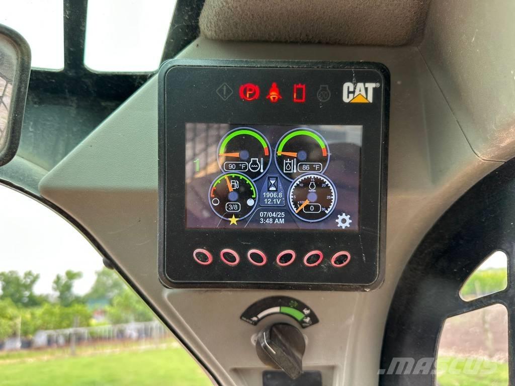 CAT 279 D3 Mini incarcator