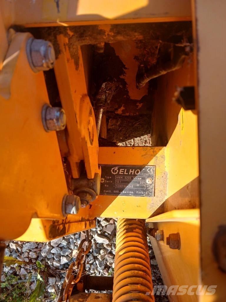 Elho Arrow 3200 Cositoare de iarba cu umidificator