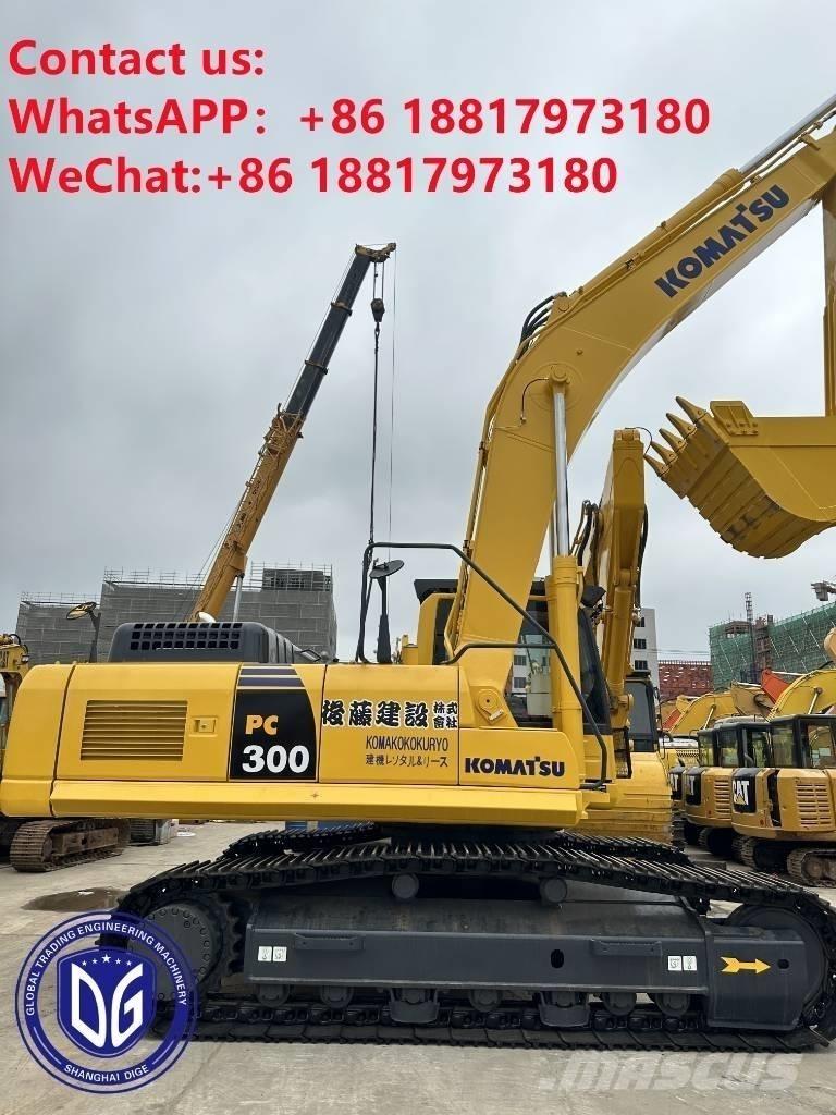 Komatsu PC300-8N1 Excavatoare pe șenile
