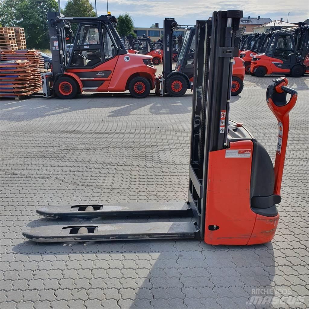 Linde L12 Transpaleta manuala