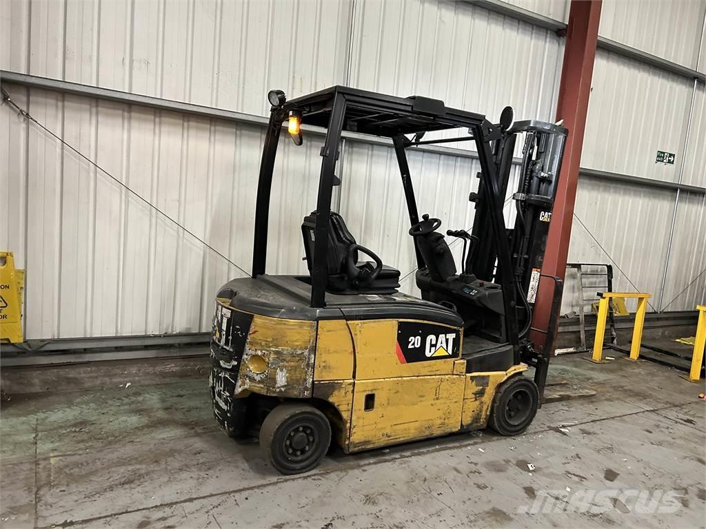 CAT EP20PN Stivuitor electric