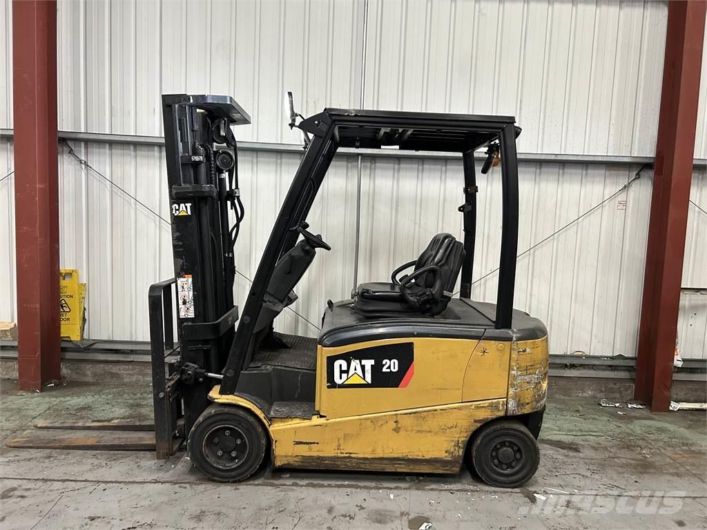 CAT EP20PN Stivuitor electric