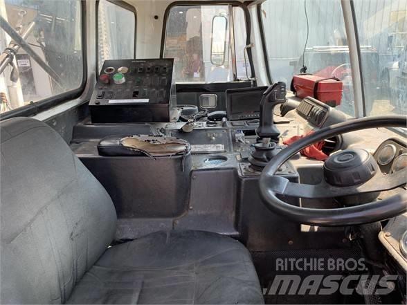 Autocar XPEDITOR Camion de deseuri