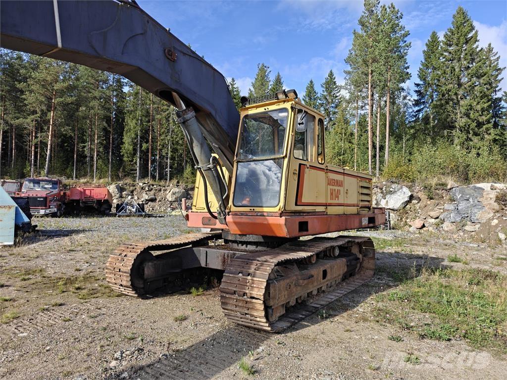 Åkerman M14 B Excavatoare pe șenile
