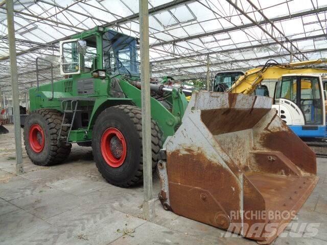 Daewoo MG300-3 Incarcator pe pneuri
