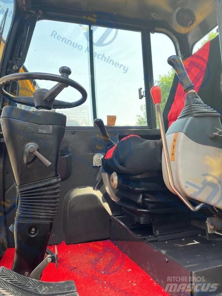 Xinyuan XYB75 Excavatoare cu roti