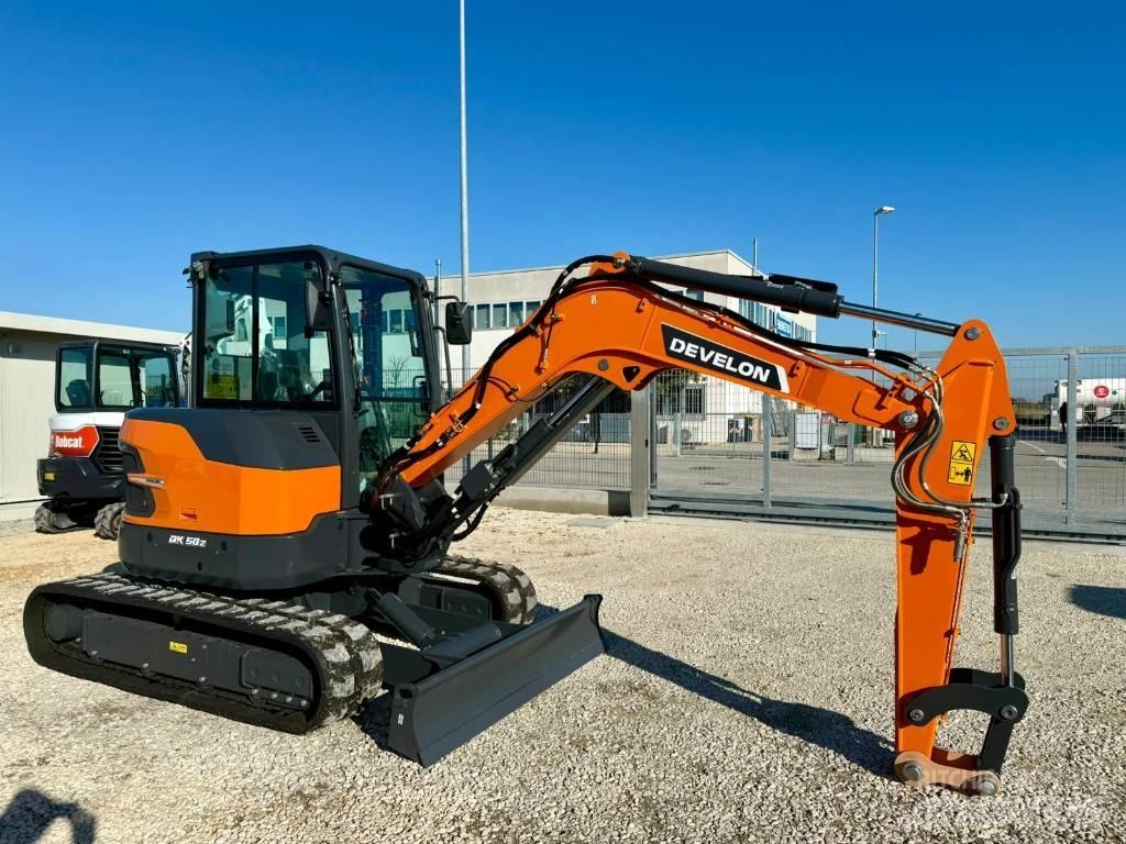 Develon DX 50 Z-7 Mini excavatoare < 7t