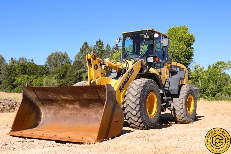 Komatsu WA 320-7 Incarcator pe pneuri