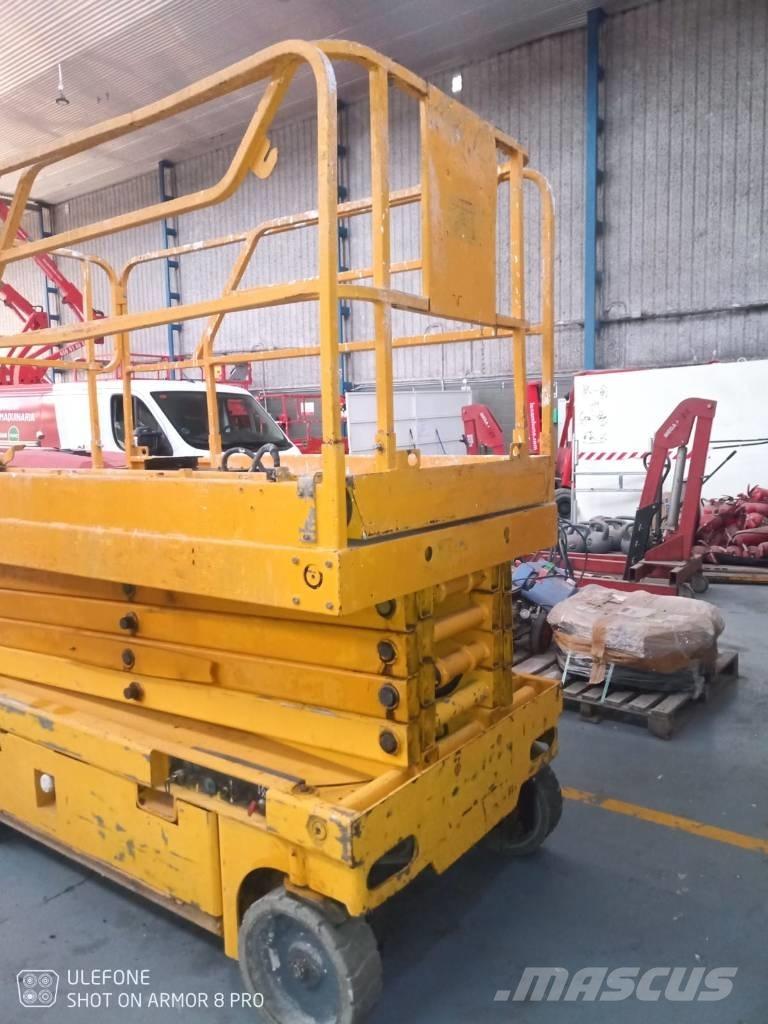 Haulotte Compact 12 Platforme foarfeca