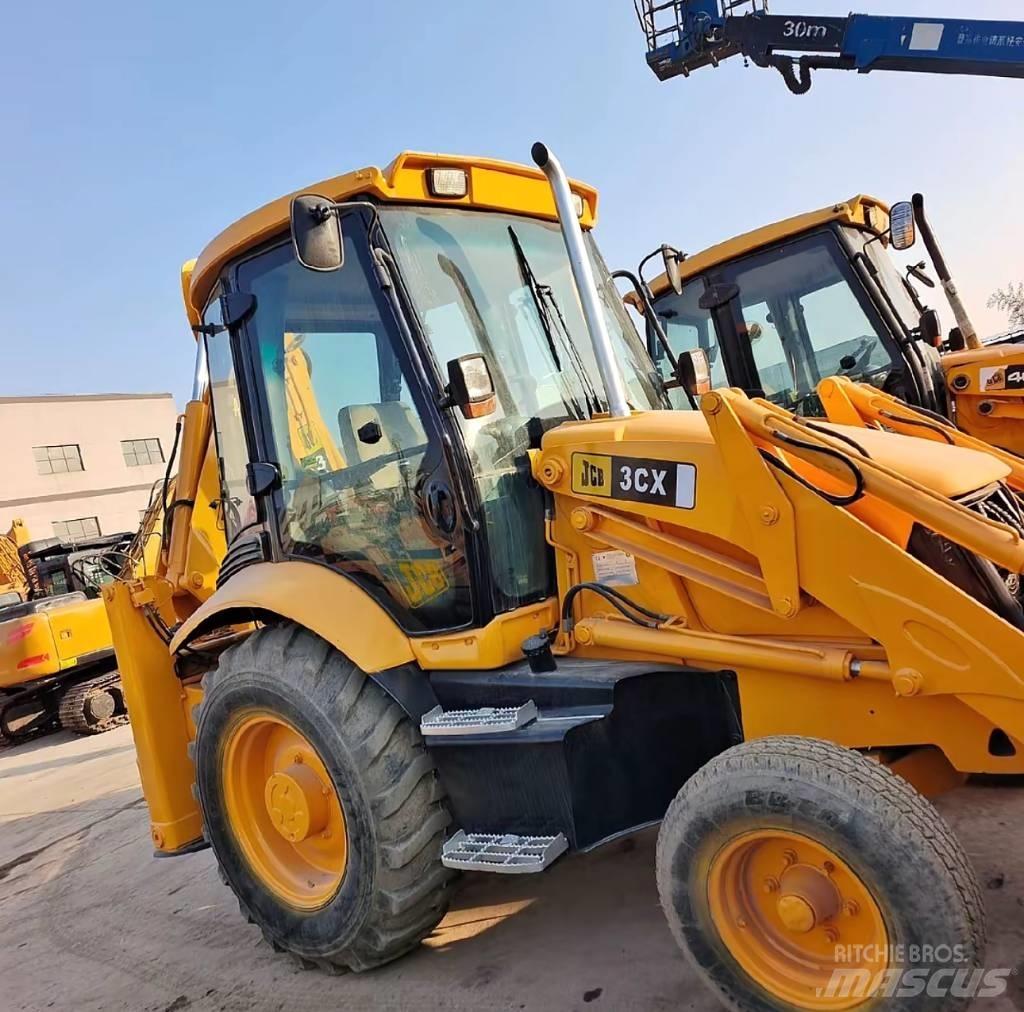 JCB 3 CX Buldoexcavatoare