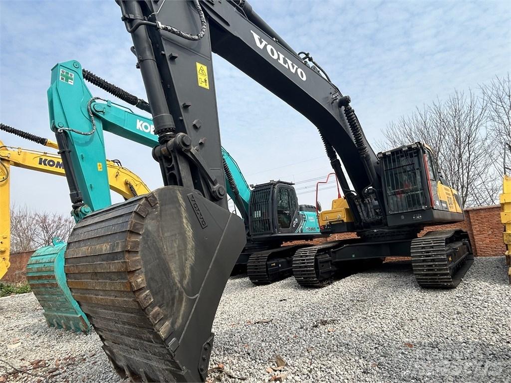 Volvo 480 Excavatoare pe șenile
