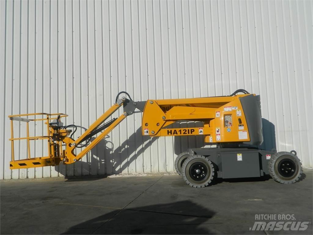 Haulotte HA12IP Nacele cu brat articulat