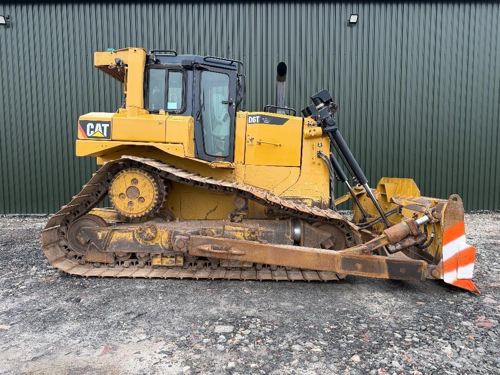 CAT D 6 T LGP Buldozere pe senile