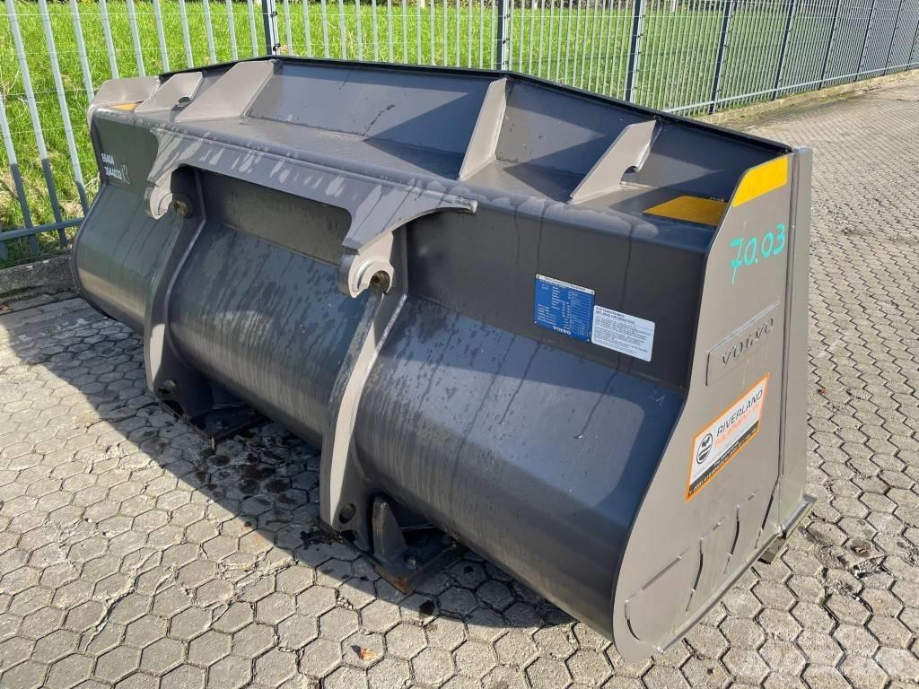 Volvo L 70 H Bucket Pistoane