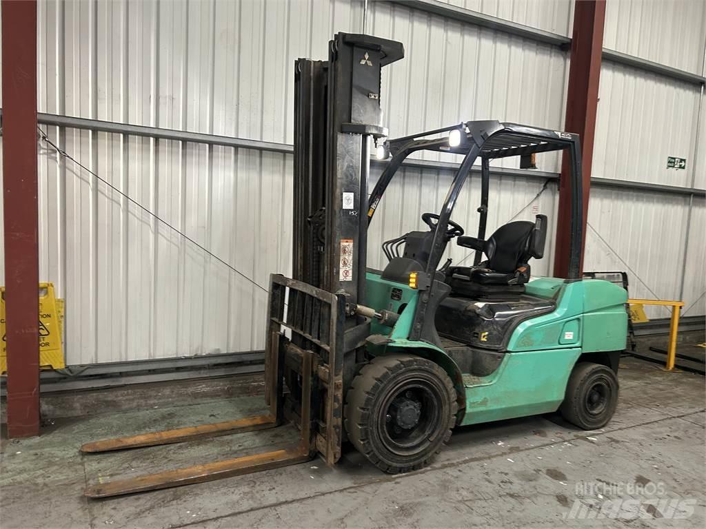 Mitsubishi FD35NT Stivuitor diesel