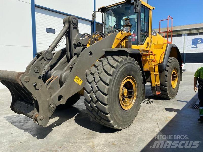 Volvo L 150 H-Ref.11 Incarcator pe pneuri
