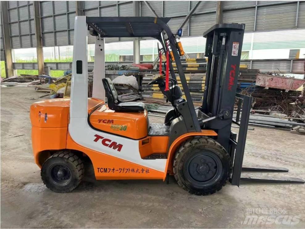 TCM FD 30 Stivuitor diesel