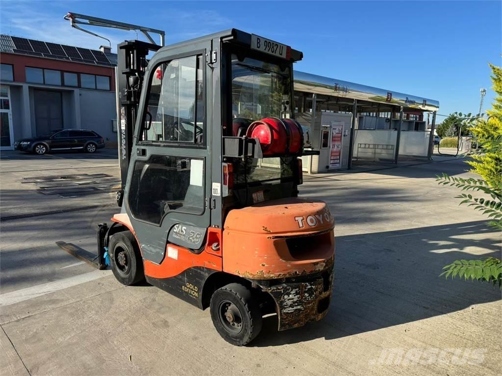 Toyota 7FGF25 Stivuitor GPL