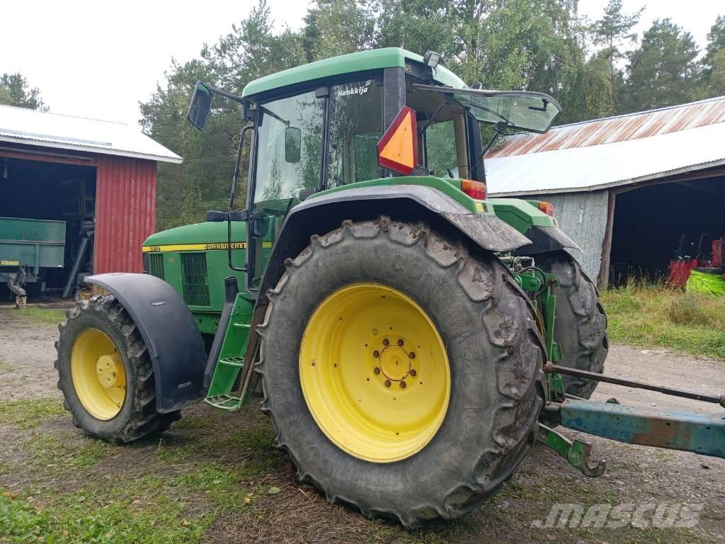 John Deere 6910 Tractoare