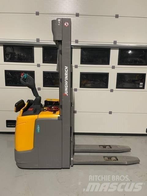 Jungheinrich ERC 214 Transpaleti autopropulsanti