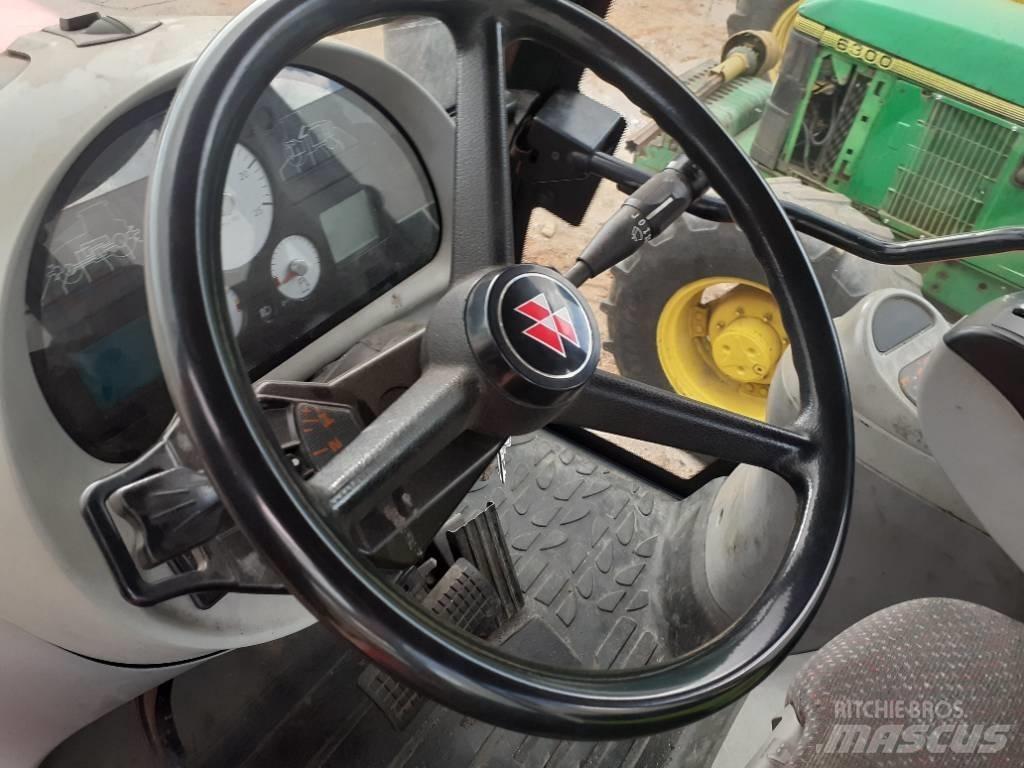 Massey Ferguson 6490 Tractoare