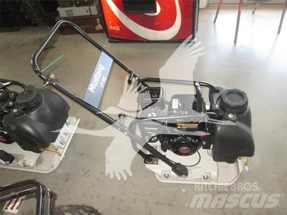 Mustang LF88 Cilindri compactori tractabili cu vibratii