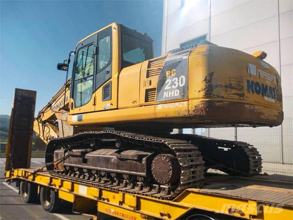 Komatsu PC 230 NHD Excavatoare pe șenile
