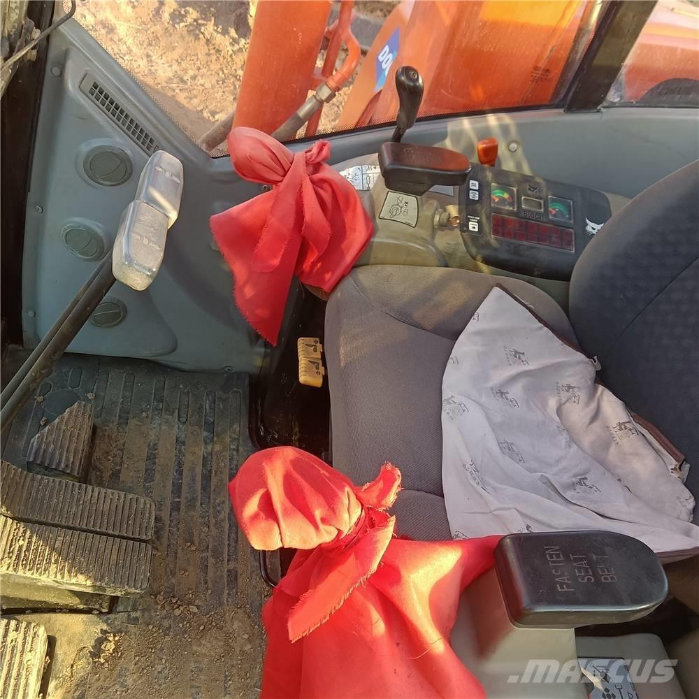Doosan DH 80 G Excavatoare 7t - 12t