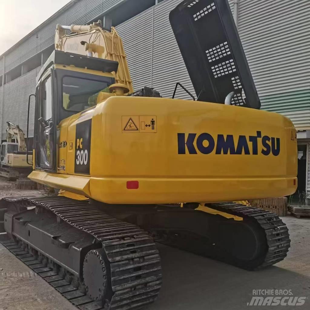 Komatsu PC 300-7 Excavatoare pe șenile
