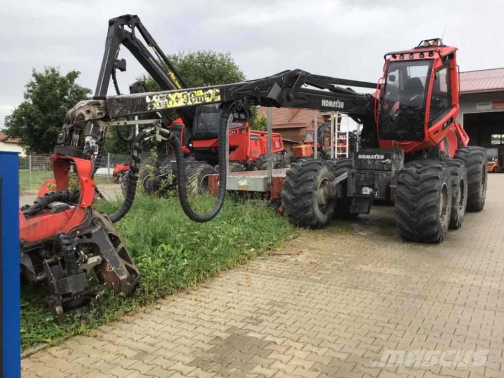 Komatsu 951 Combine forestiere