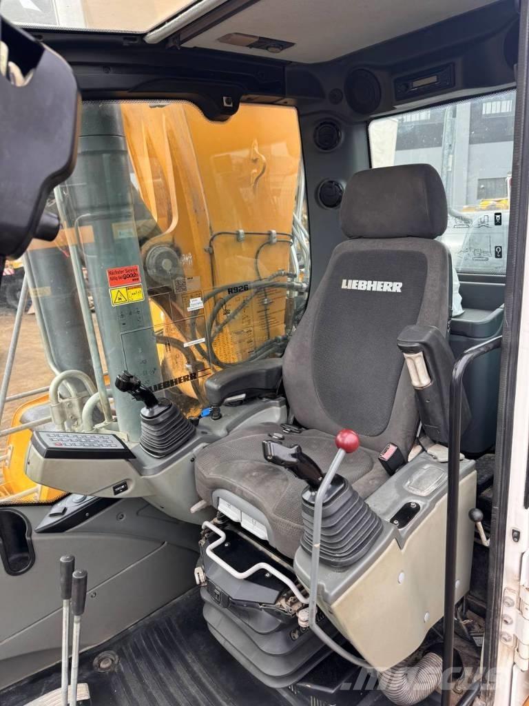 Liebherr R 926 Excavatoare pe șenile

