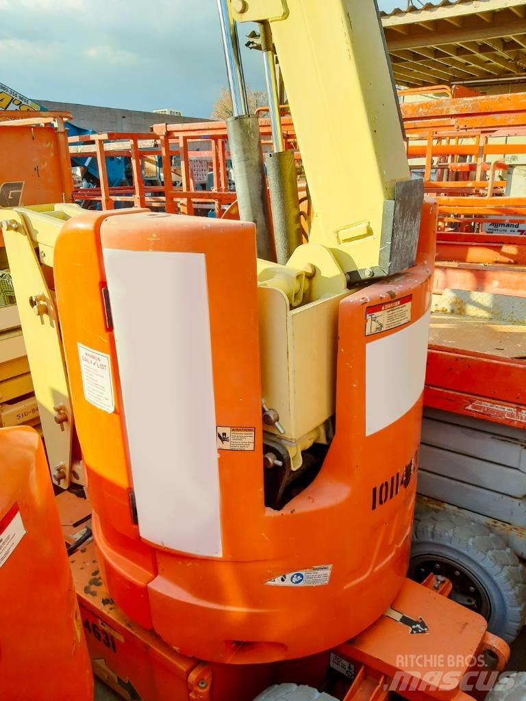 JLG E 300 AJP Nacele cu brat articulat