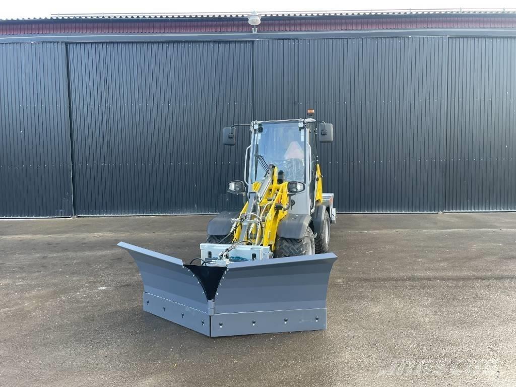 Wacker Neuson WL 28 Incarcator pe pneuri